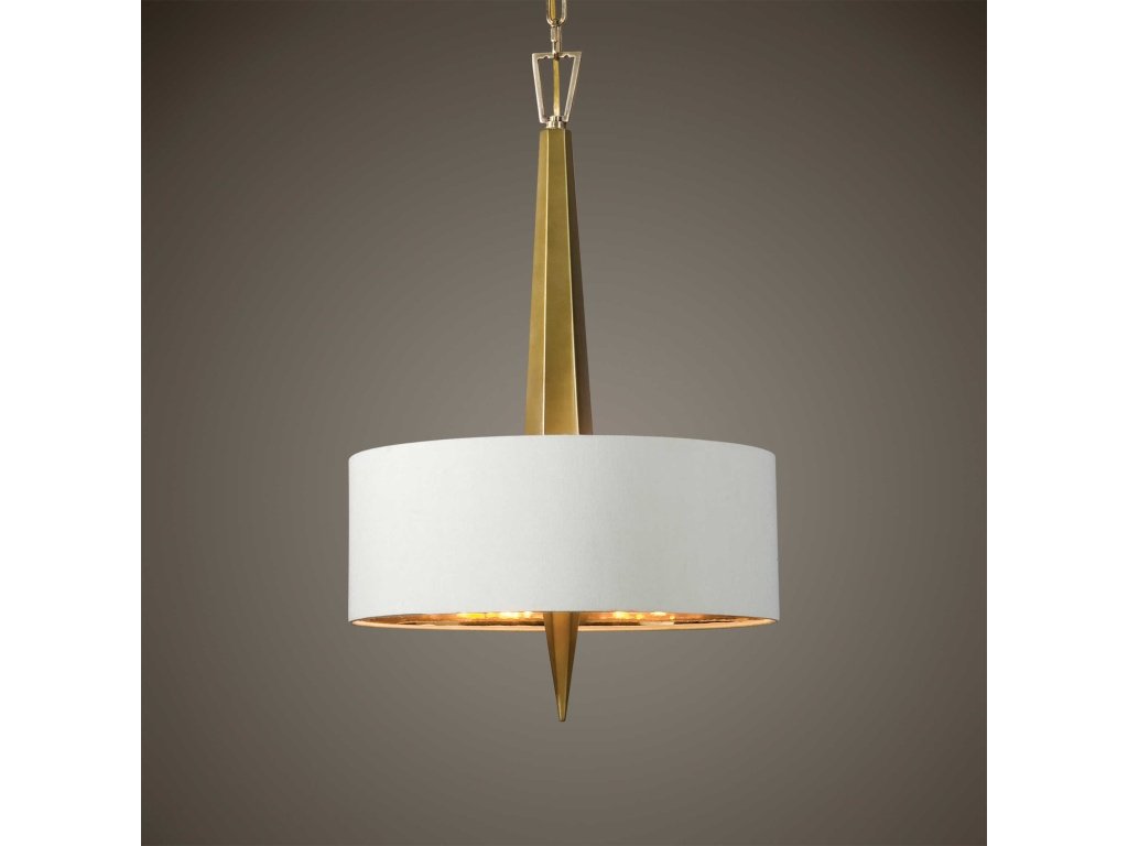 Obeliska, 3 Lt Chandelier