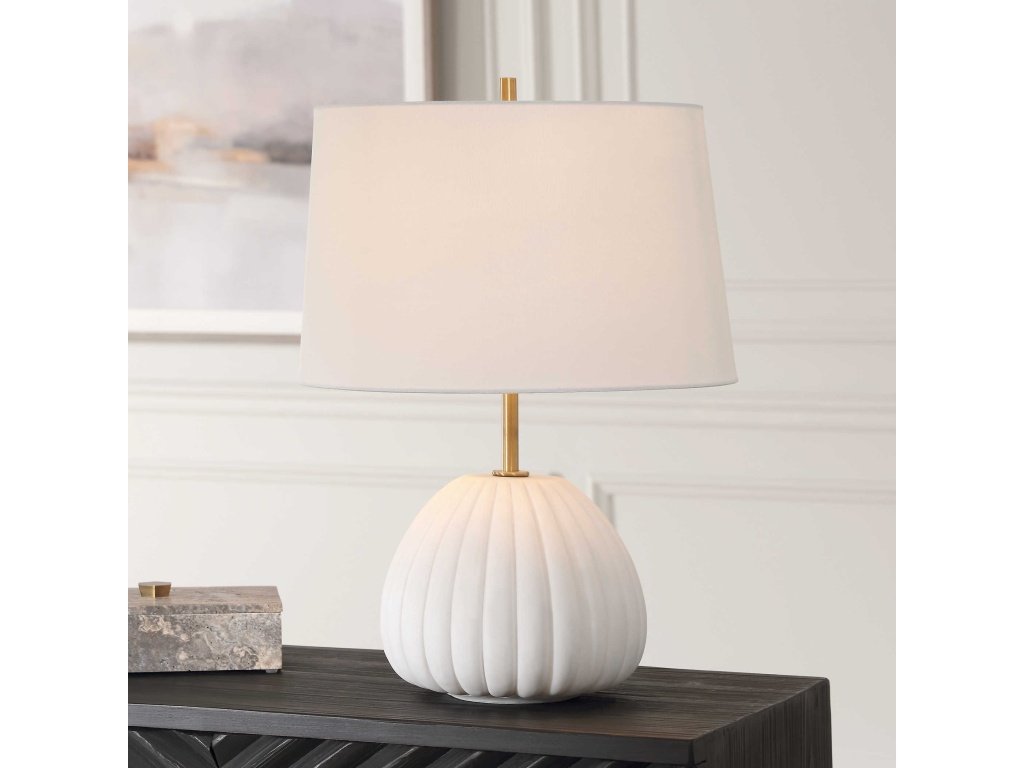 Lynna Table Lamp