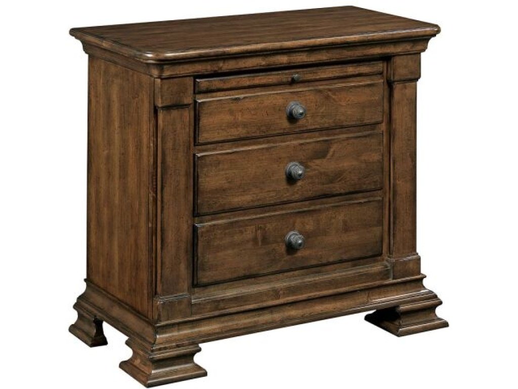 Portolone Bachelors Chest